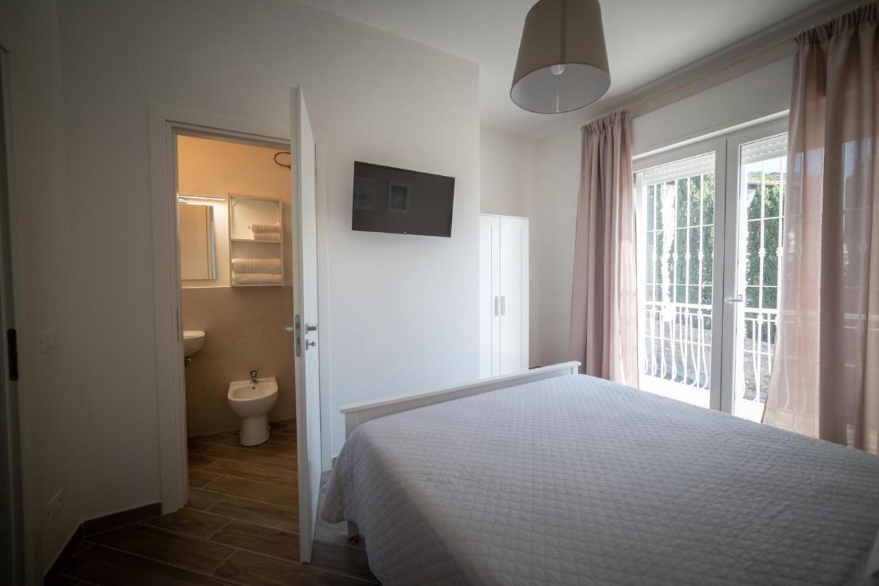 Saint Joseph Hotell Livorno Exteriör bild