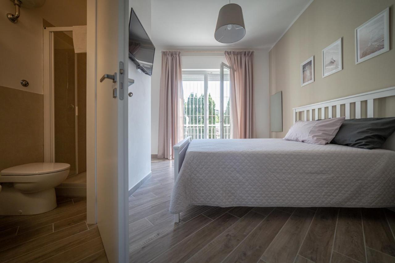 Saint Joseph Hotell Livorno Exteriör bild